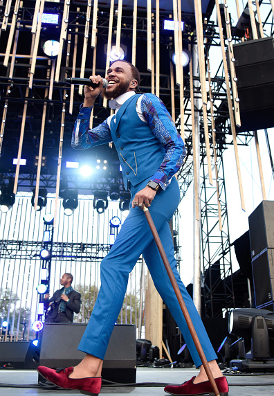 Jidenna performs at 2016 MTV Woodies:10 for 16 at South by Southwest 7