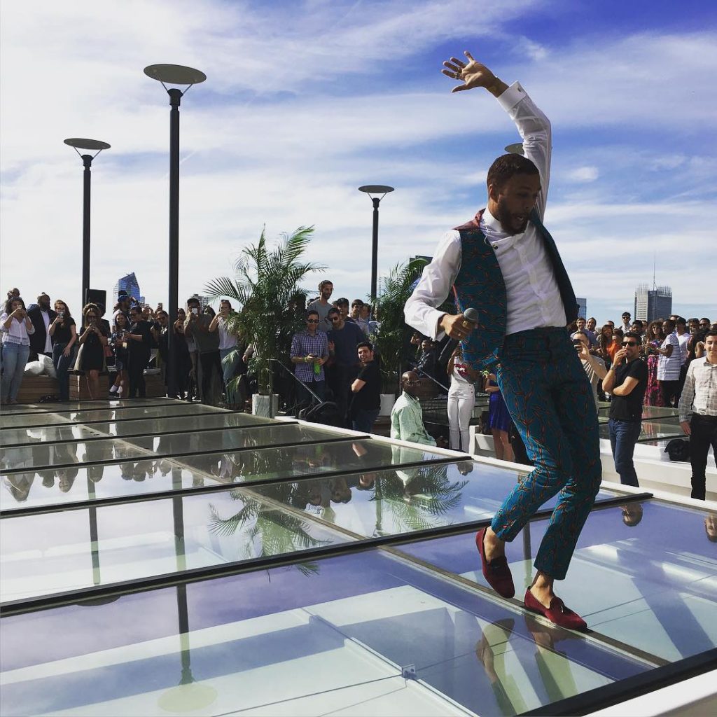 Music-Jidenna Performs New Single %22A Little Bit More%22 at Epic Records Rooftop Party 1
