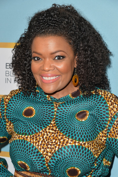 Luncheon-Yvette Nicole Brown's Leap of Style Dress for Essence's 9th Annual Black Women In Hollywood Luncheon 2016 3