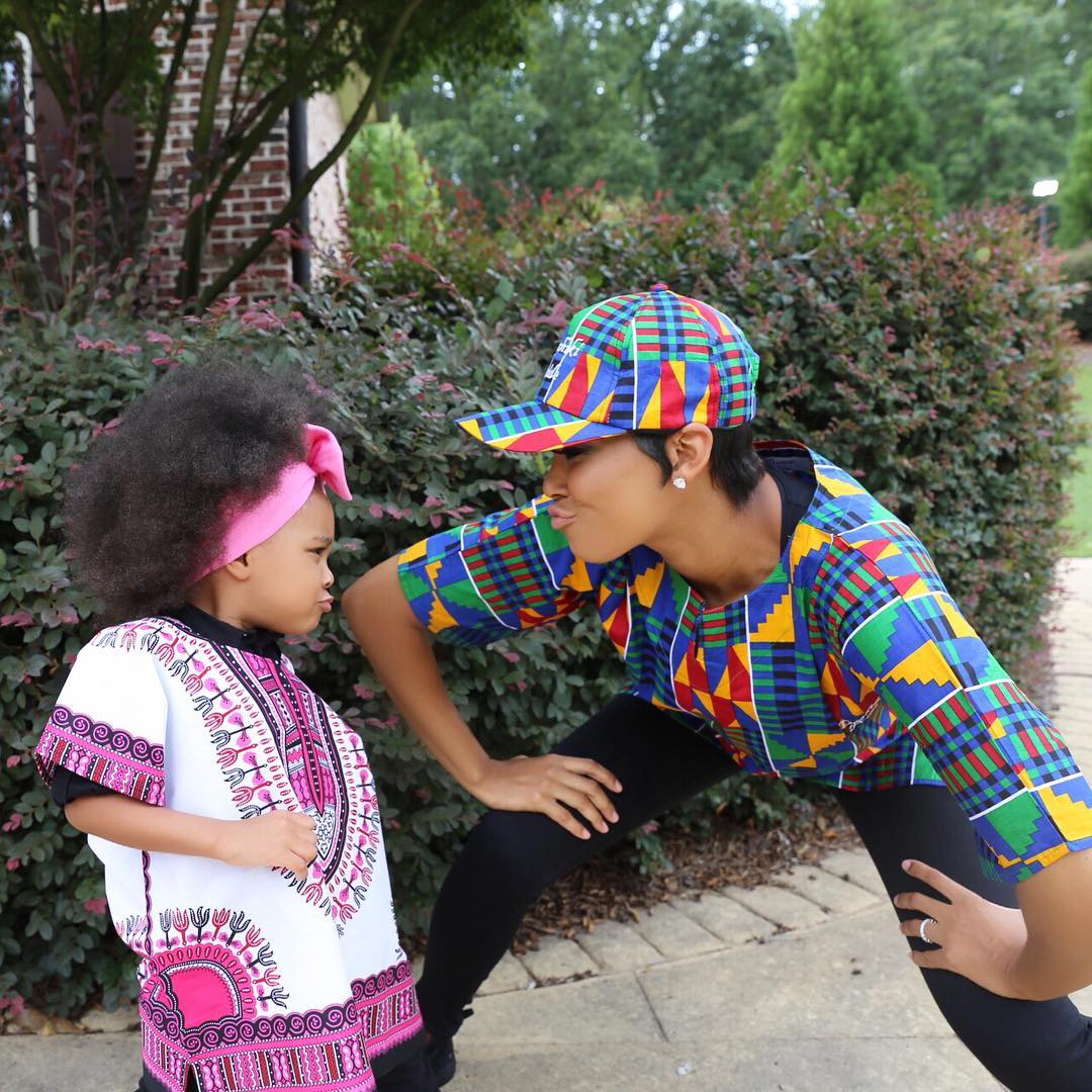 ankara-photo-of-the-day-monica-brown-and-daughter-laiyah-shannon-brown-in-dashiki-pride-1