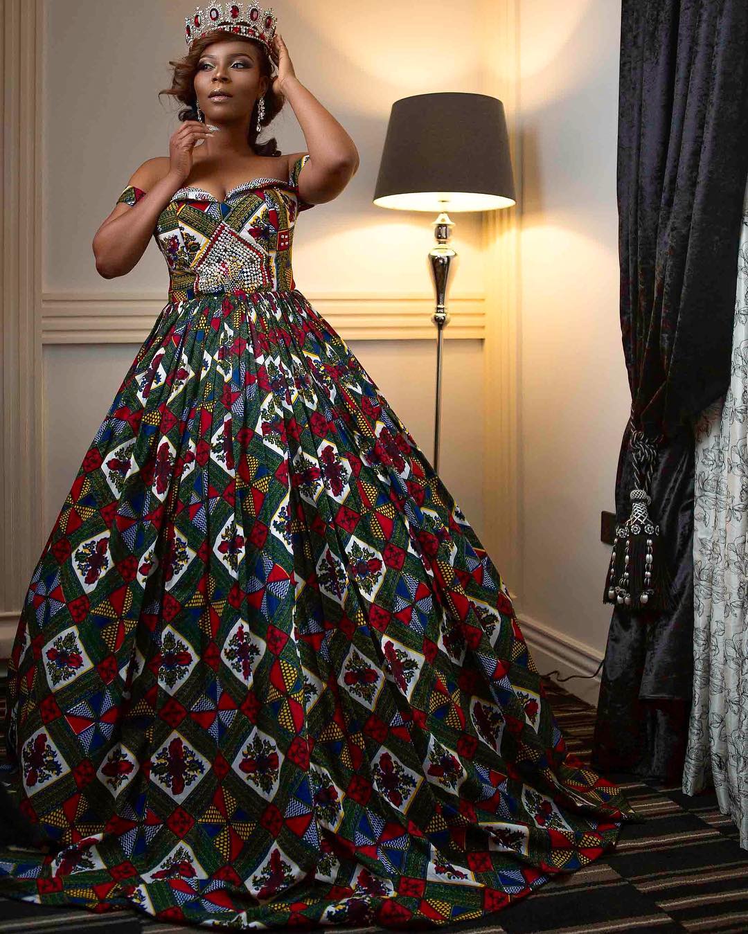 editorial-aderonke-adefalujo-celebrates-her-birthday-with-a-bdazzled-ankara-print-gown-and-crown-1