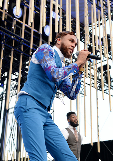 Jidenna performs at 2016 MTV Woodies:10 for 16 at South by Southwest 1